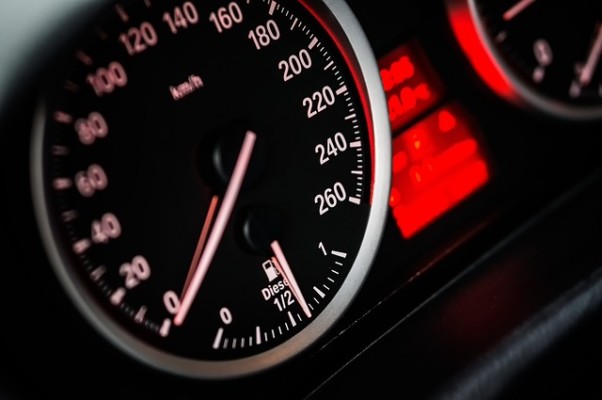 Was ist versichert? speed-1249610_640