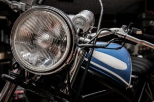 Bild_Motorradversicherung Motorrad blau