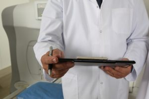 Bild_Krankenhaustagegeldversicherung Arzt Notierung