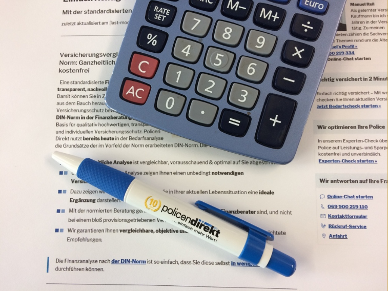 Bild_Taschenrechner_Stift